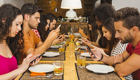 Smartphone 'addiction' increasingly seen as problem by consumers