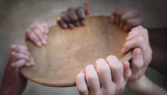 Protiviti in Oman joins in fight against hunger with delivery of food packages
