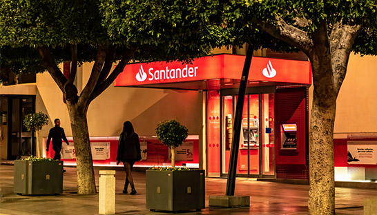 Santander ditches EY as financial crime consultant