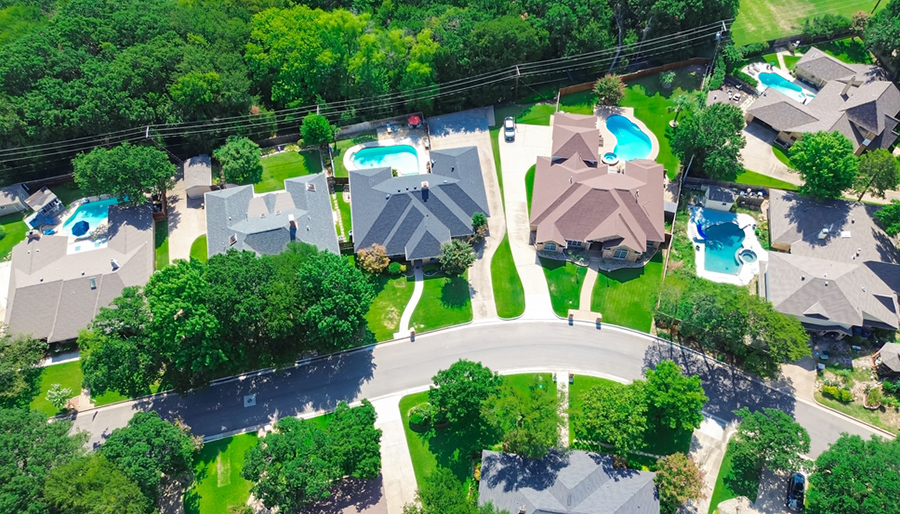 AI now at top of agenda for more luxury houses: Bain report